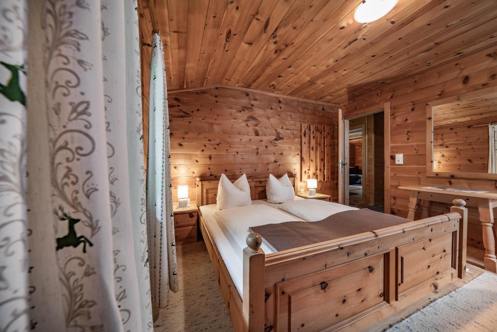 Holzknechthuette Villa Mayrhofen Exterior photo